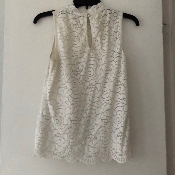 Banana Republic Off White Lace Cami - Picture 2 of 4